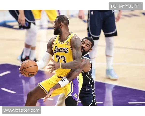 巅峰湖人与最强对手的传奇对决揭示篮球历史的辉煌与荣耀