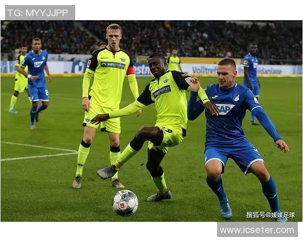 菲尔特与帕德博恩激战正酣谁能在这场对决中笑到最后