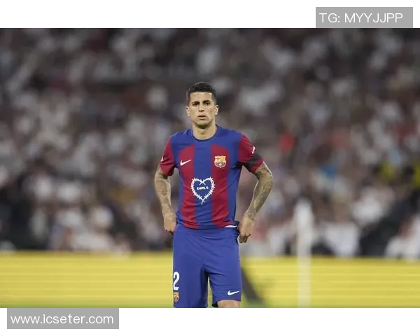 塞维利亚宣布与中后卫坎塞洛续约至2025年——稳固后防线,续写荣耀篇章